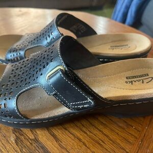 Clarks Collection Sandals 7.5 M Hayla Samoa Slide Black  Leather Casual Open Toe